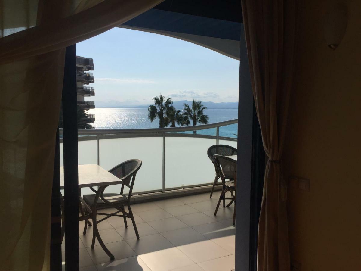 Apartamento en Playa Capellans Salou Exterior foto